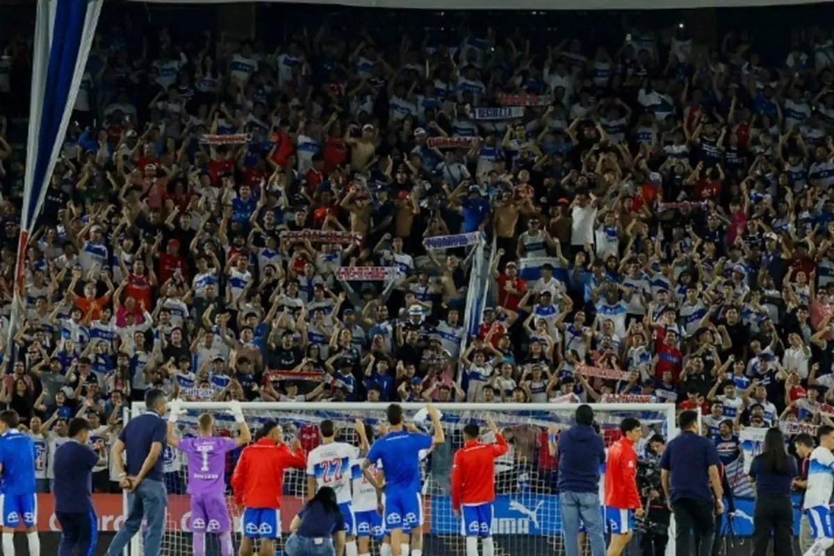 Universidad Católica lanzó tres comunicados en la previa al partido contra Boca.