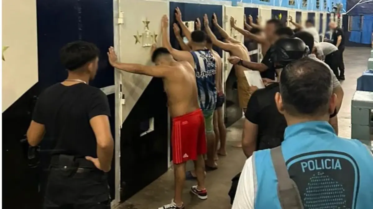 Sextorsión VIP: desbaratan una banda que operaba desde la cárcel y extorsionaba mujeres con fotos íntimas