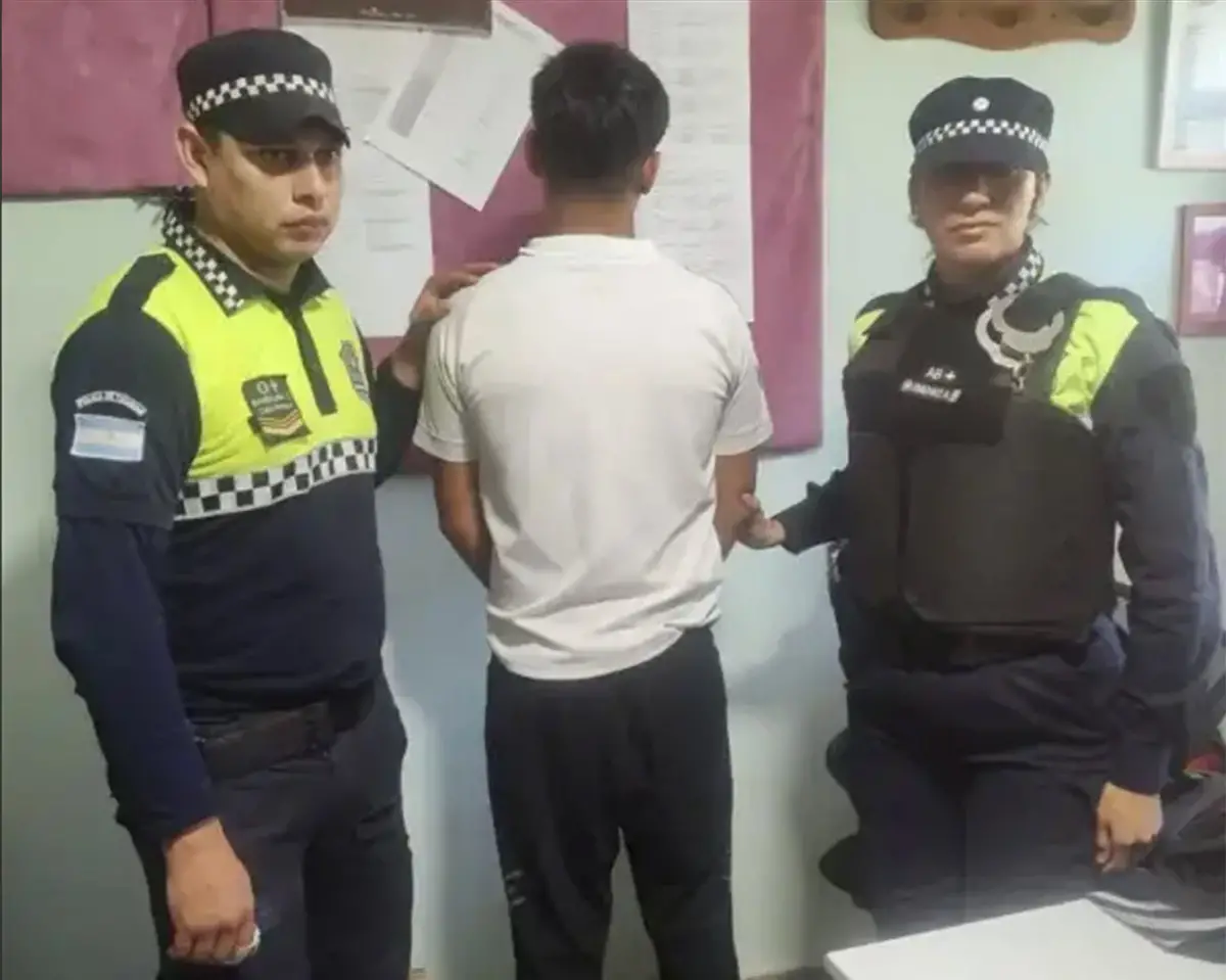 Estudiante que llevó un arma a la escuela: “Hay que evitar la culpabilización”