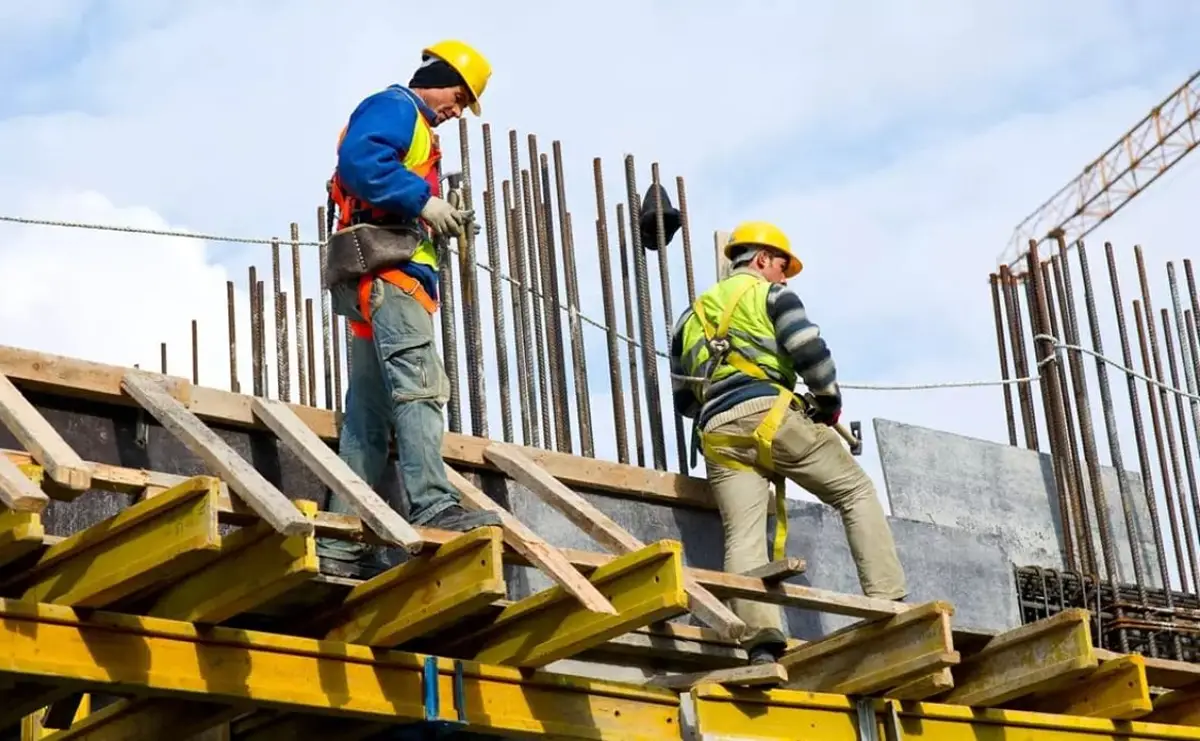 Aumento salarial de la UOCRA en abril: ¿cómo impacta en los sueldos de la construcción?