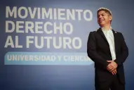 Axel Kicillof criticó a Javier Milei por su reunión con el magnate Peter Thiel: “Menos escuela austríaca”