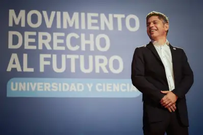 Kicillof dio un discurso en la UBA con tono de campaña: A Milei le quedan menos de dos años