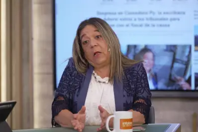 La escribana de Adorni defendió las operaciones y confirmó que le presentó a las prestamistas: Estoy segura de que lo va a pagar