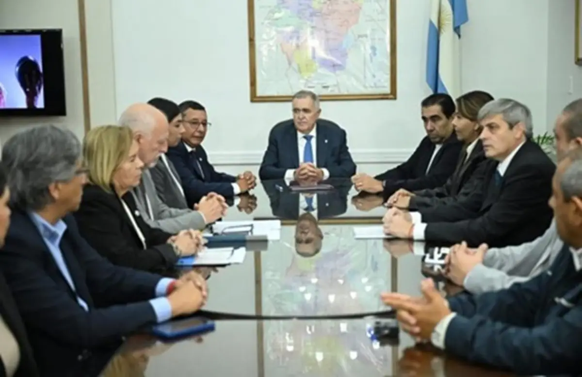 Acto oficial encabezado por Osvaldo Jaldo. COMUNICACIÓN PÚBLICA