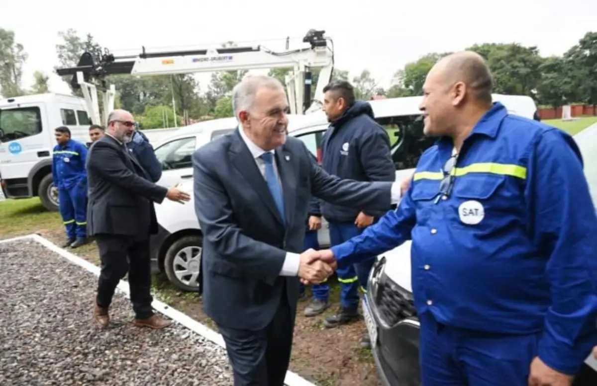 Jaldo inauguró un pozo de agua en el Liceo Militar y mejoró el servicio en barrios vecinos