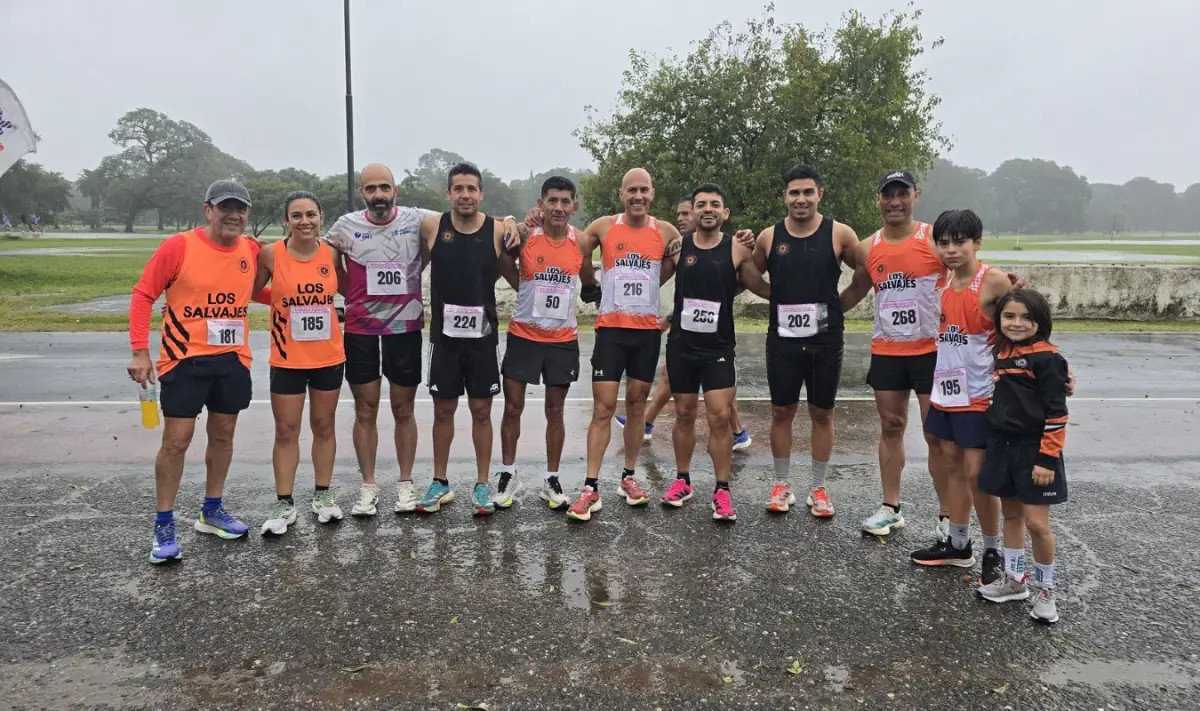 LISTOS. Representantes de la Escuela de Atletismo Los Salvajes estarán presentes en la carrera de Santiago del Estero.