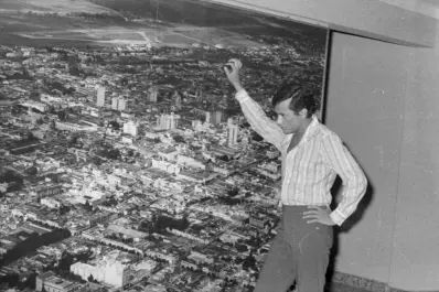 Recuerdos fotográficos: 1967. Cuando a Palito Ortega le pidieron que no se case en la iglesia de Lules porque “no podían garantizarle seguridad