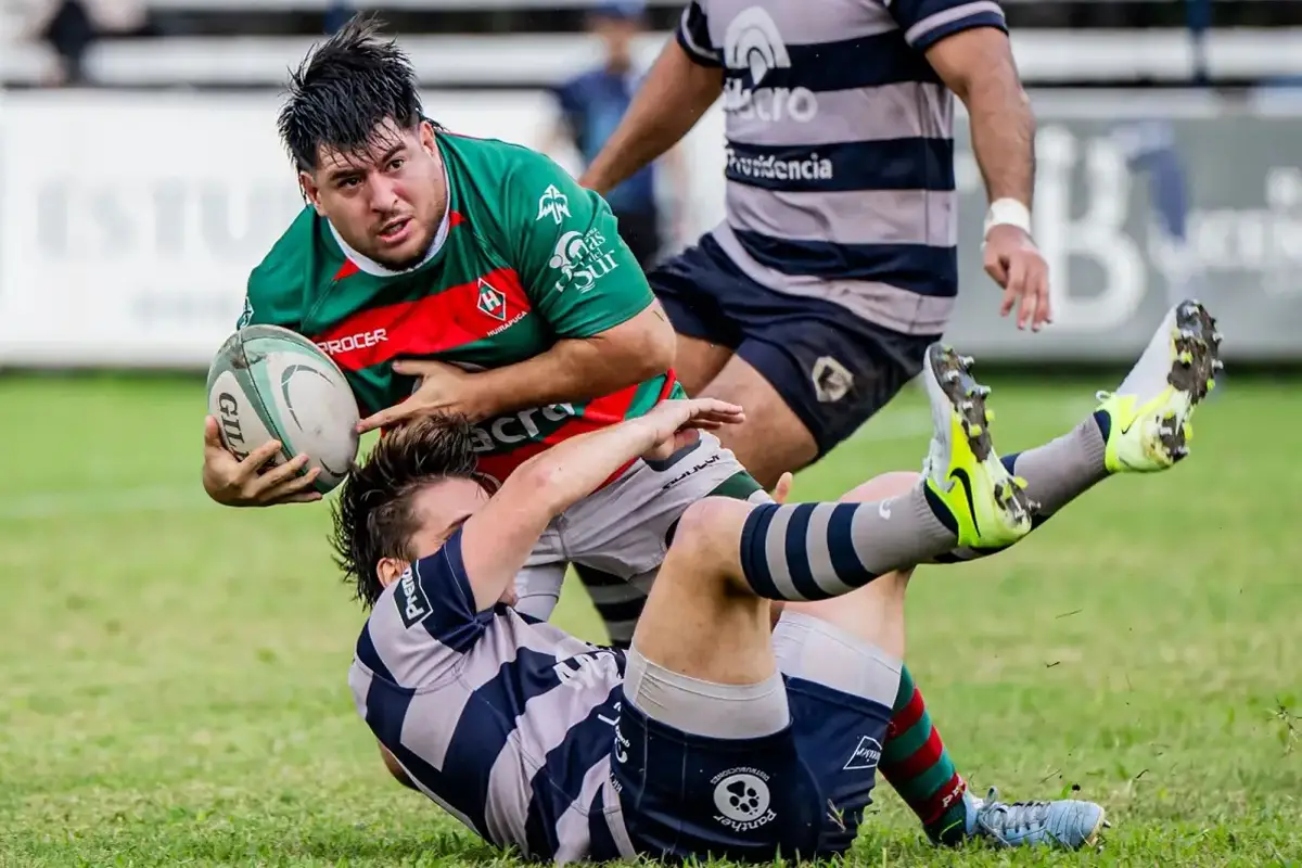 Huirapuca venció a Universitario en un partido cerrado.