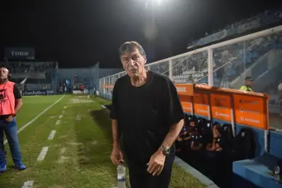 La autocrítica de Falcioni tras el deslucido empate entre Atlético Tucumán y Tigre