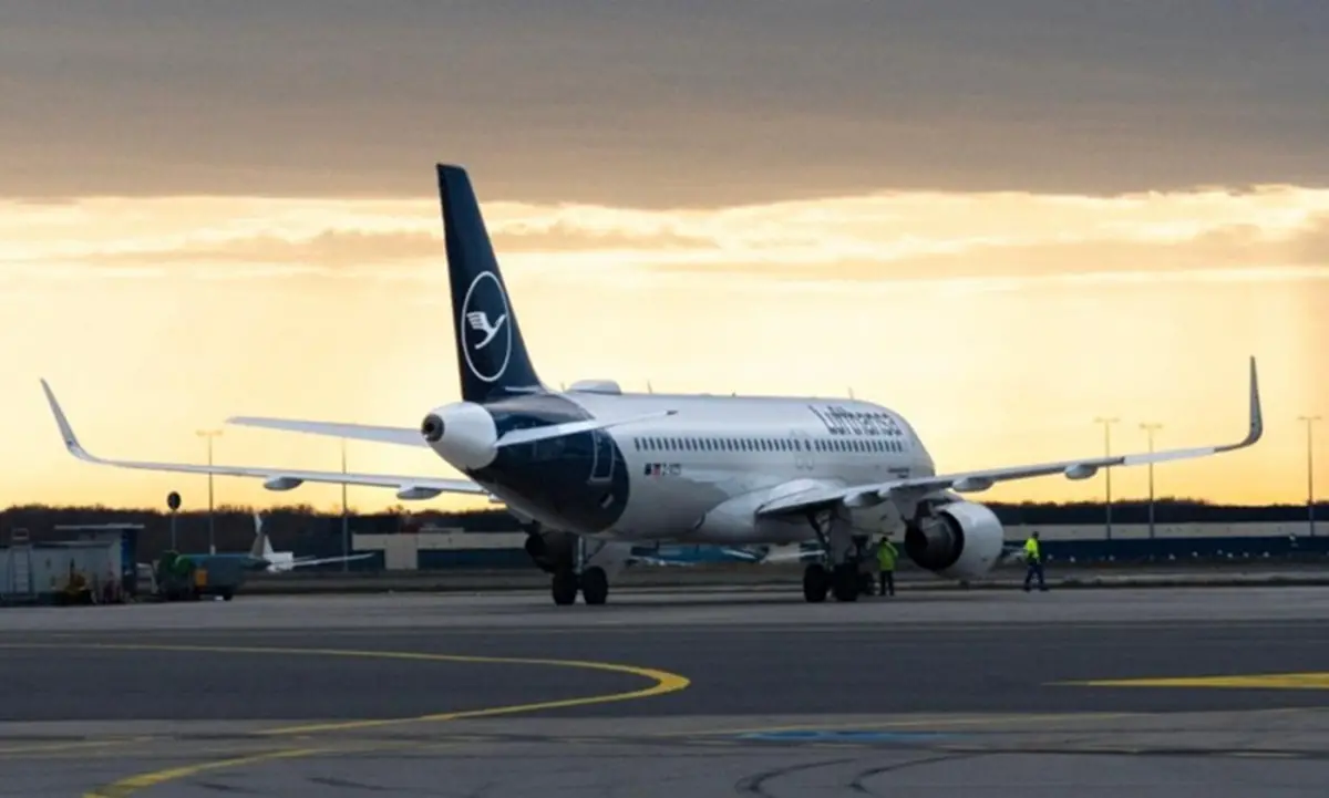 Aerolínea Lufthansa. FOTO X @Breaking_meow