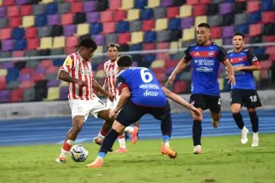 San Martín y una jugada de otro partido: ¿cuántos toques hubo en el gol que se volvió tendencia?