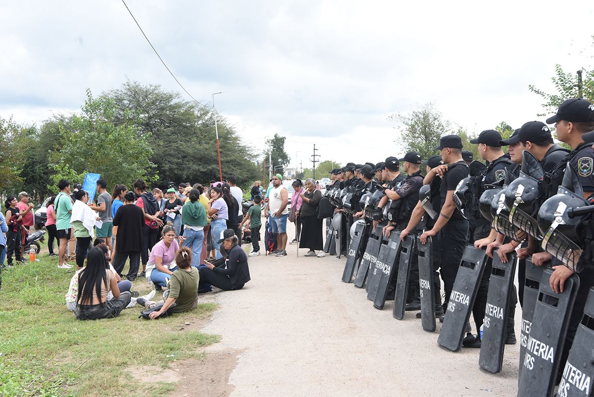 PERMANECER. Los habitantes desean quedarse, pero viviendo sin miedo.