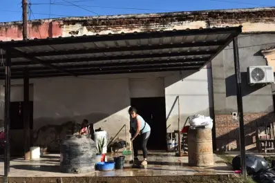 “El barro no se va”: en La Madrid advierten que la asistencia es insuficiente y piden soluciones