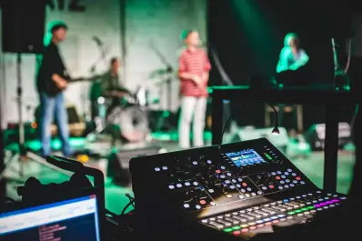 Cómo formarse en sonido en vivo: lanzan un curso técnico con modalidad virtual