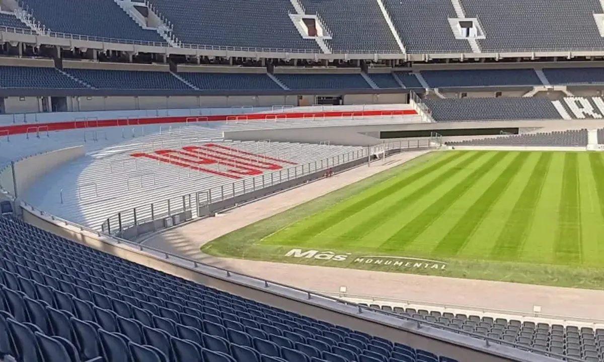 Así está la cancha de River.
