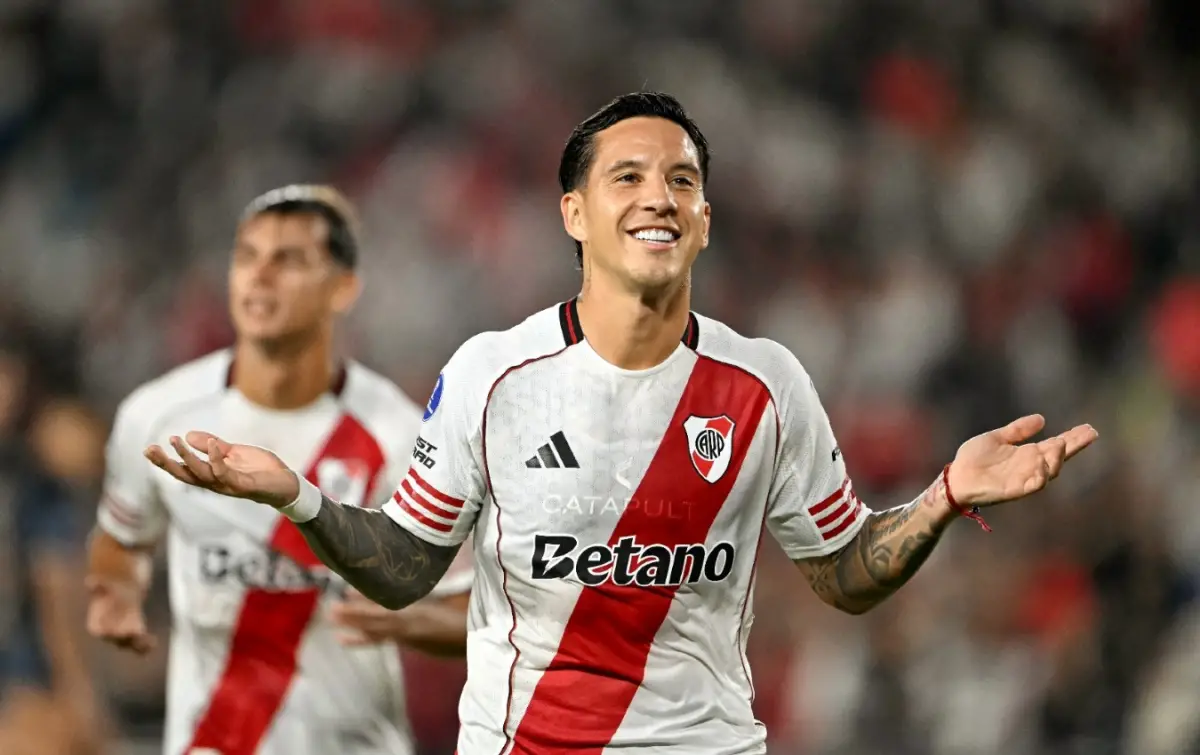 FESTEJO EN EL MONUMENTAL. Sebastián Driussi ingresó en el segundo tiempo y convirtió el gol de la victoria para el Millonario.