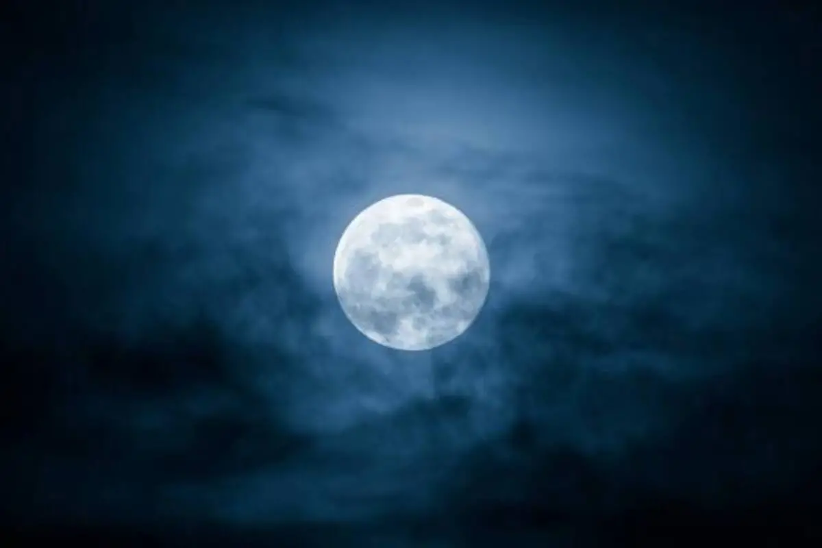 No, la Luna no tiene dueños (en teoría)