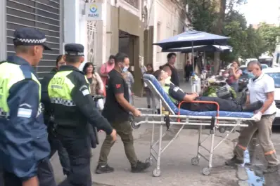 Video: así retiraron al policía que terminó herido luego de los incidentes con los jubilados en el PAMI