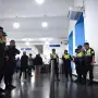 Tensión en el PAMI Tucumán: jubilados protestaron y hubo incidentes con la Policía en medio del paro médico