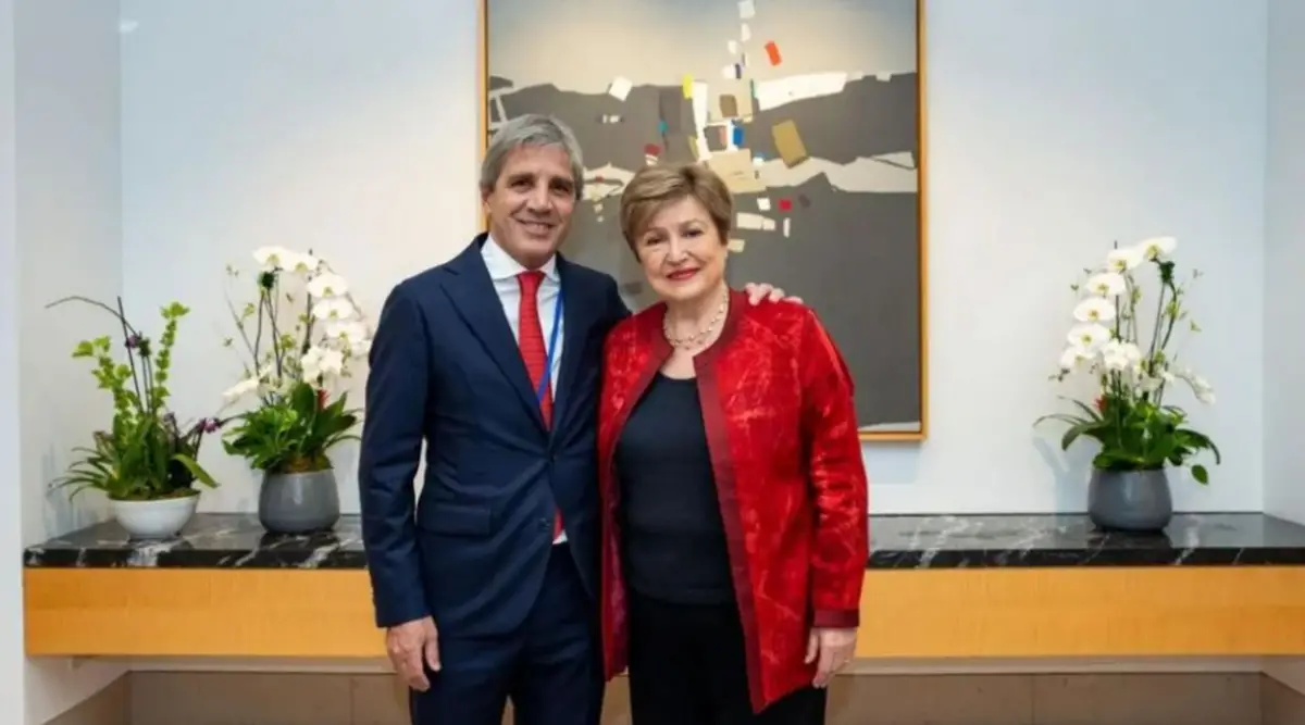 ACUERDO. Caputo agradeció las gestiones de la directora gerente del FMI, Kristalina Georgieva.