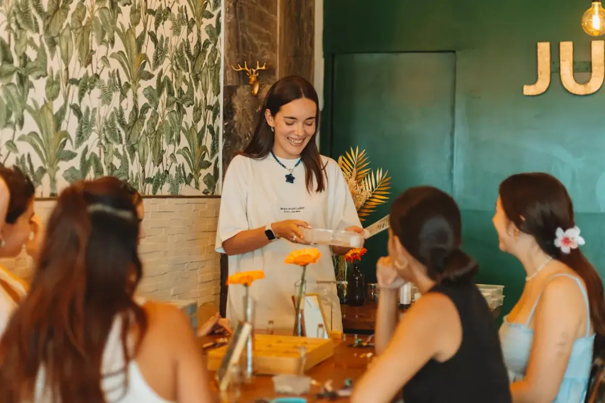 “Para que ninguna mujer se sienta sola”: el desafío de nueve días para hacer amigas virtuales y cerrar con un encuentro