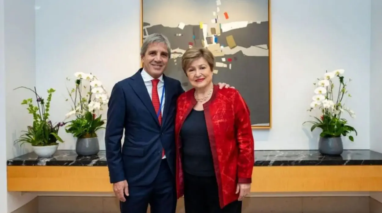 Hay una relación de confianza: Luis Caputo y Kristalina Georgieva se reunieron en el FMI