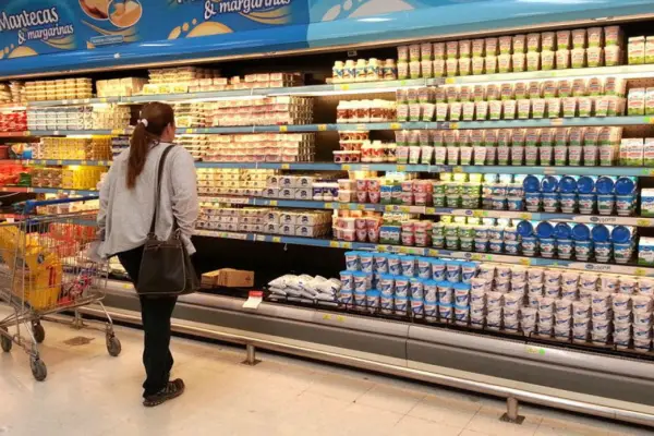Las canastas Alimentaria y Total subieron más que la inflación: una familia tipo requiere $1.205.941 para no ser pobre