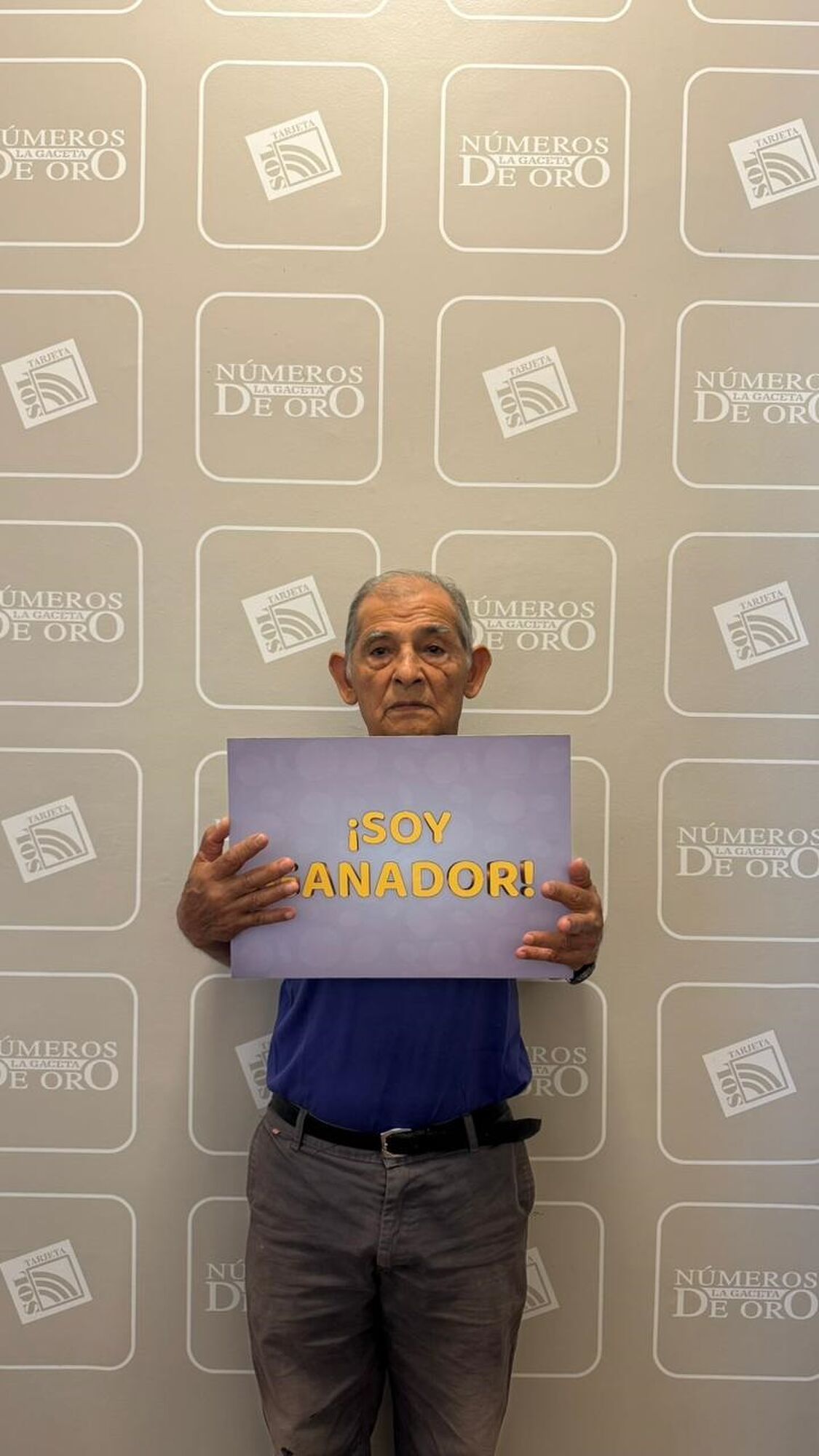 UN EXTRA. Antonio está jubilado; con la plata quiere terminar su casa.