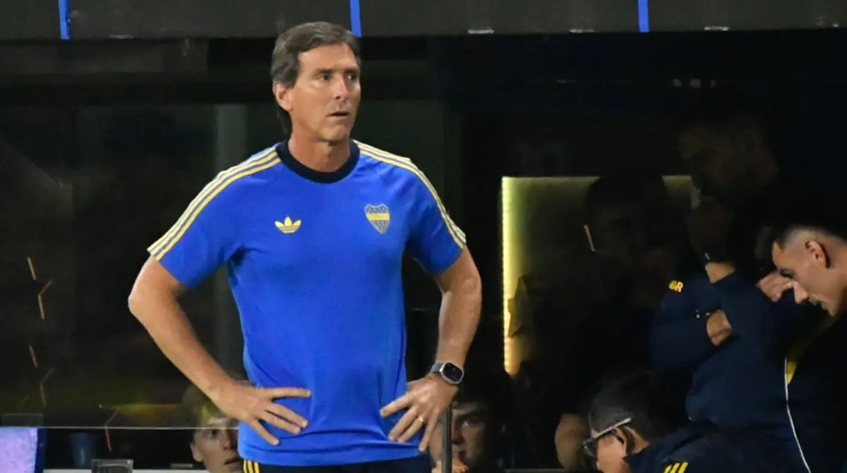 Claudio Úbeda analiza un cambio inesperado en Boca Juniors para el Superclásico