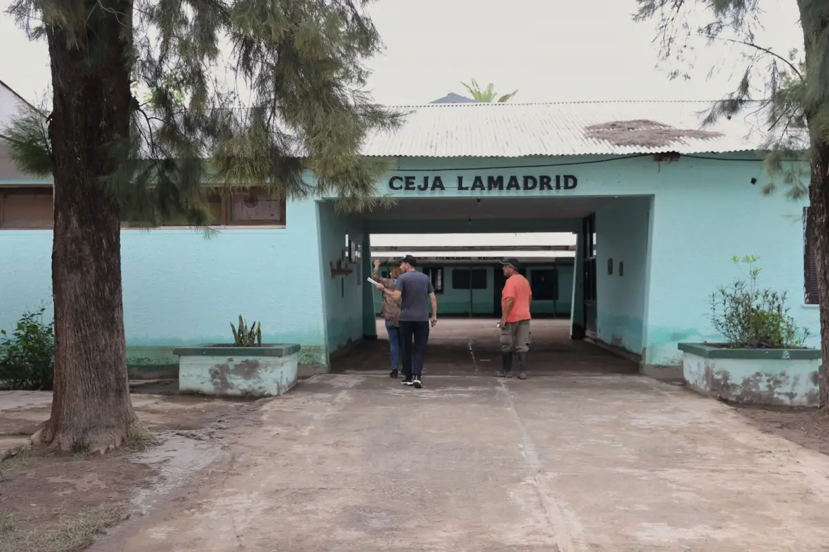  Darío Monteros informó sobre el avance del operativo desplegado en distintos puntos de la provincia tras las inundaciones