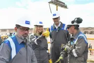 El Gobierno respalda a Adorni mientras la Justicia perita los celulares