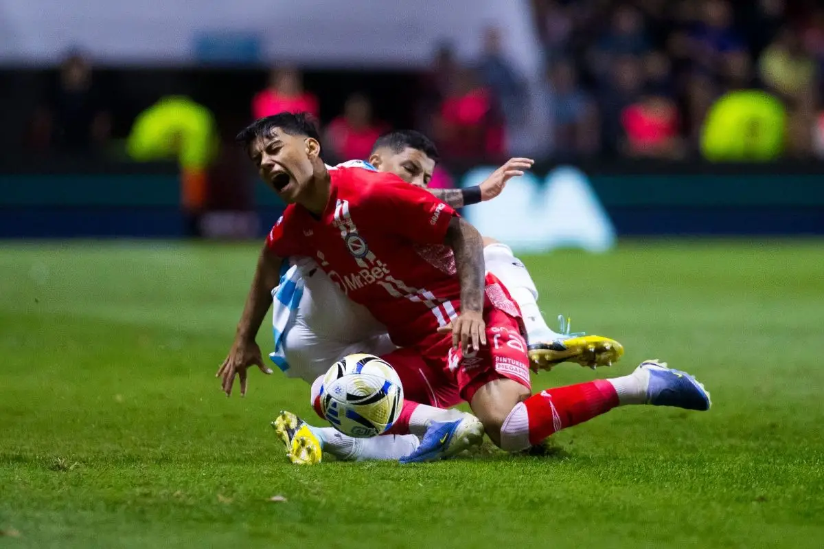 2' PT: Amarilla a Villa