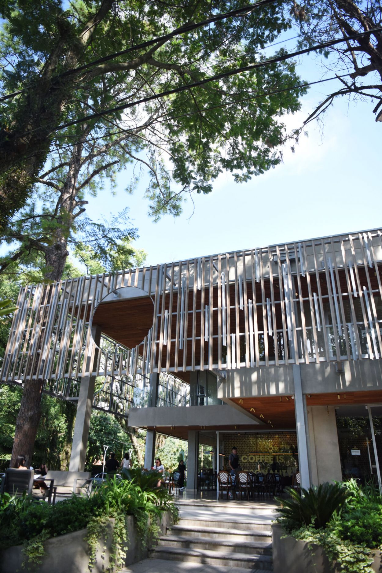 CONSTANTE CRECIMIENTO. Nuevos complejos combinan comercio, gastronomía y espacios de trabajo. la gaceta / fotos de analía jaramillo