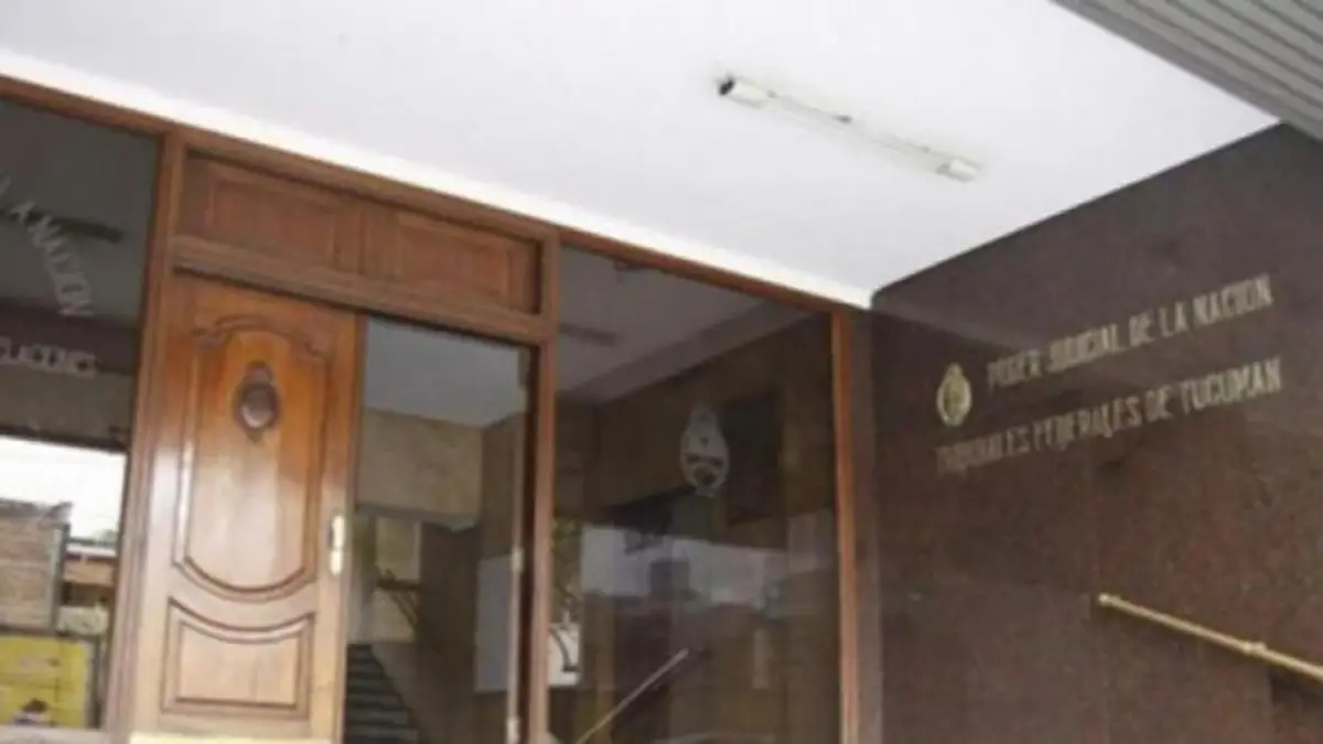 La causa sigue en el edificio del Juzgado Federal.