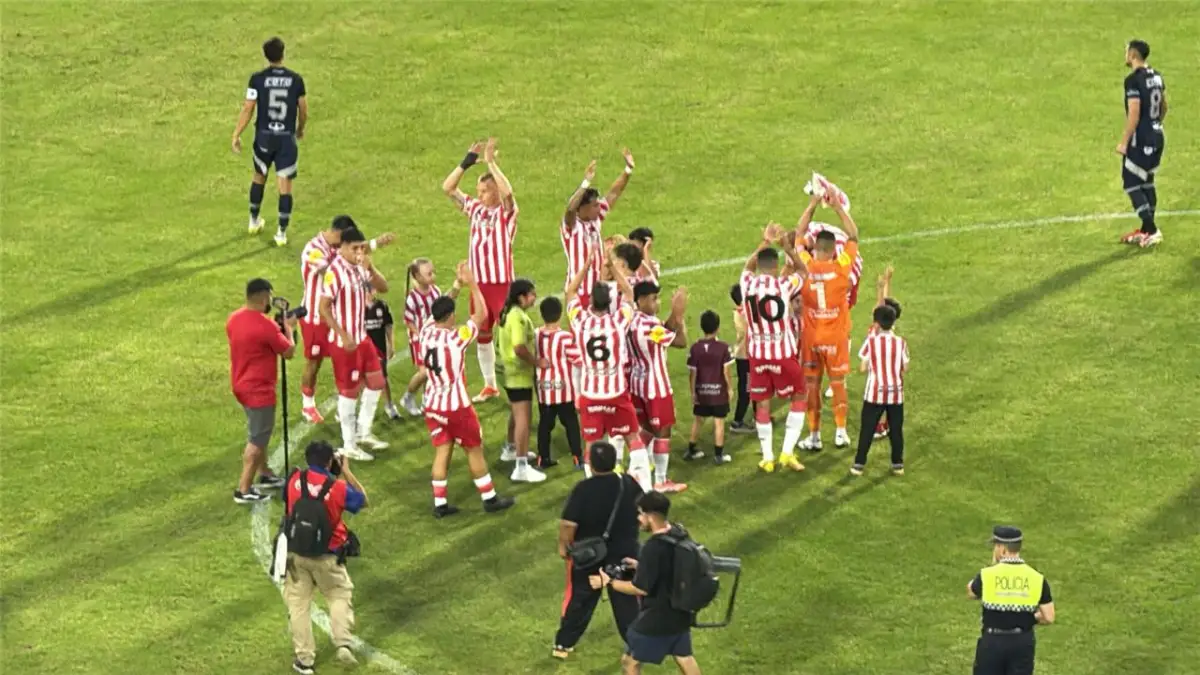 EN VIVO: En un estadio con poco público, San Martín de Tucumán y Tristán Suárez juegan por la fecha 10