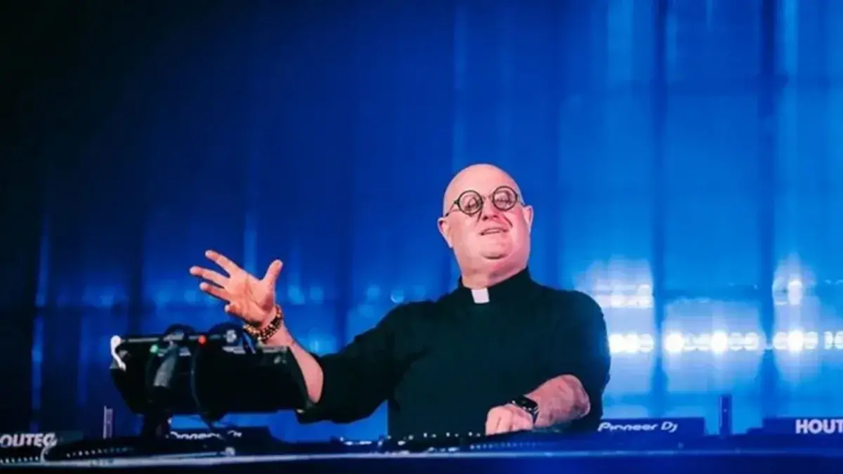 Cura DJ en Plaza de Mayo: cómo fue la noche del show que convocó a miles de personas