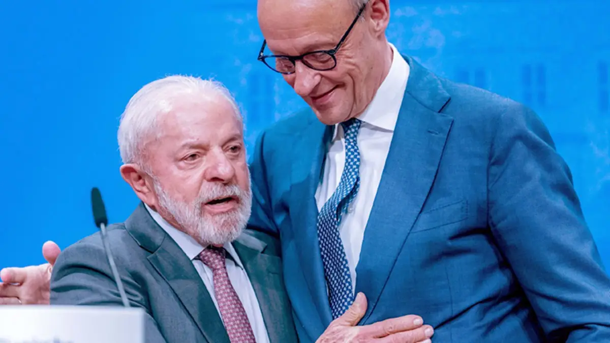Luiz Inácio Lula da Silva y Friedrich Merz. FOTO X 