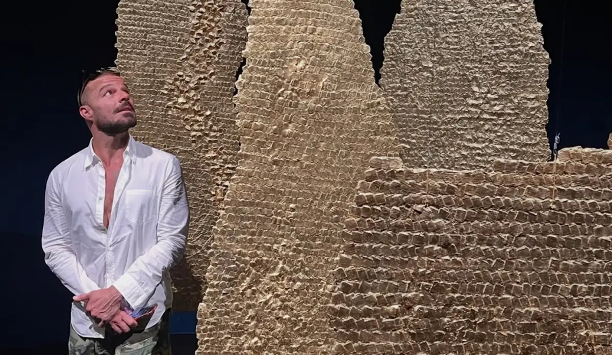 Ricky Martin quedó fascinado con las obras del MALBA. 