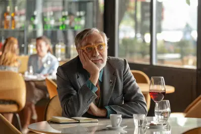 Más allá de Esperando la carroza, cinco series y películas para recordar a Luis Brandoni