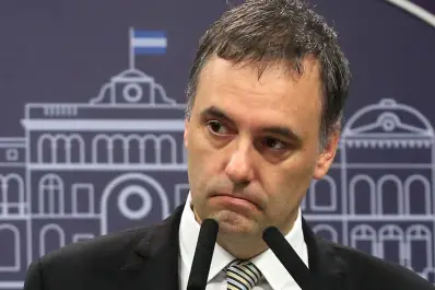 Caso Adorni: citaron a declarar al hijo de la jubilada que vendió el departamento de Caballito