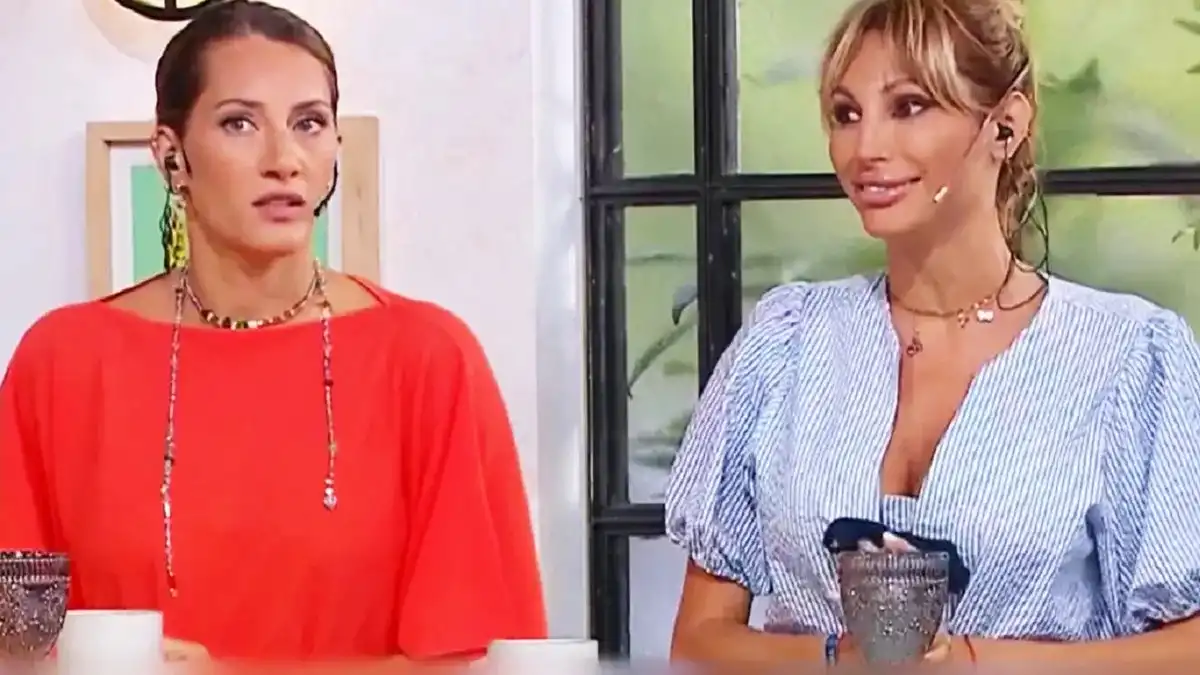 POLÉMICA EN ARIEL EN SU SALSA. Vicky Xipolitakis habló de su relación con Mica Viciconte.