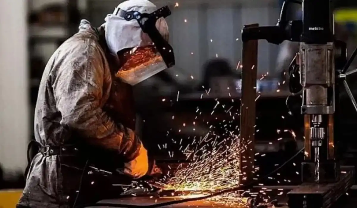 UN DATO PREOCUPANTE. La actividad industrial registró una caída del 2,6% en febrero. 