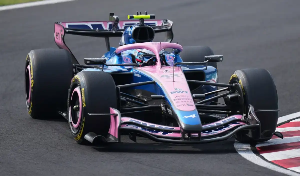 El rugido del V8 ya está en el país: llegó el auto de Franco Colapinto para el Road Show en las calles porteñas