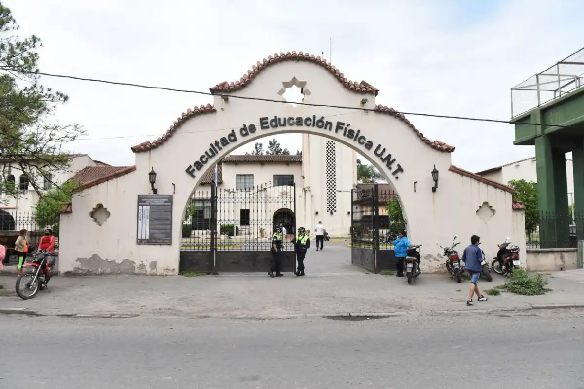 ELECCIONES. Los Consejos Directivos de las 13 facultades elegirán a sus decanos el 14 de mayo.
