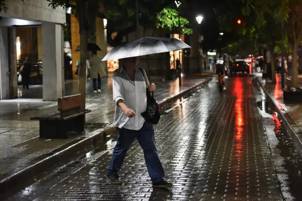 Este jueves 23 de abril podría volver a llover. 