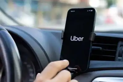 Trabajo en apps: largas jornadas y sueldos que no alcanzan, según un informe del Conicet