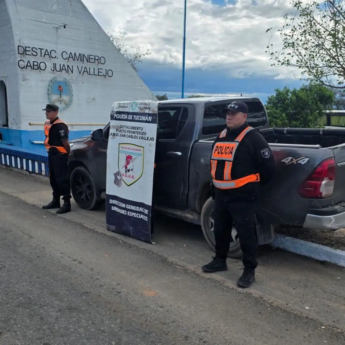 OTRO SISTEMA. Las bandas también contratan a terceros para llevar a Bolivia las camionetas que sustraen.
