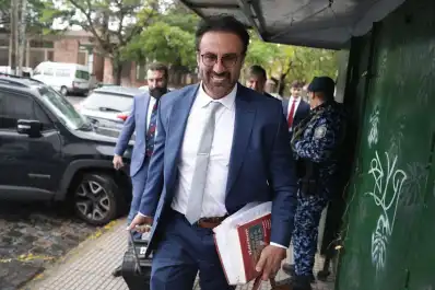 Juicio por la muerte de Maradona: declara otra vez Luque y se espera una jornada crucial con policías y el médico que firmó la defunción