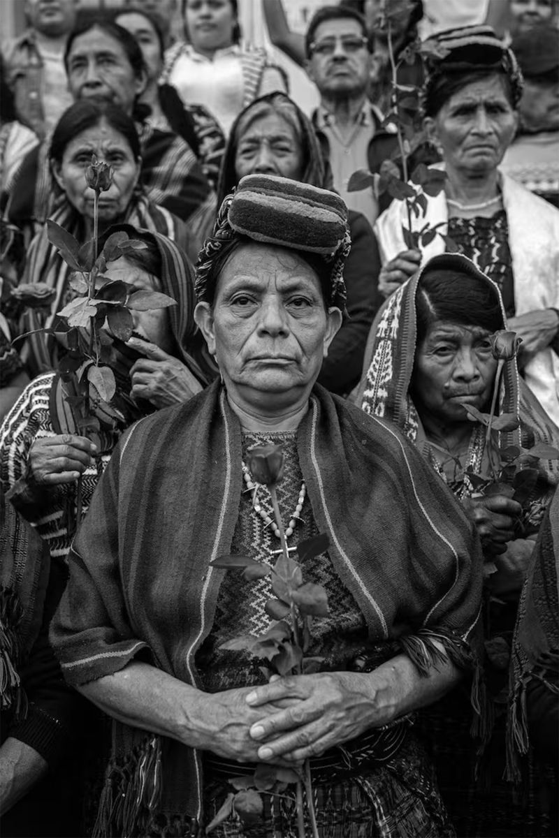 FINALISTA. “Los juicios de las mujeres achi”, de Victor J. Blue, retrata a sobrevivientes de violencia durante la guerra civil guatemalteca tras obtener justicia décadas después.