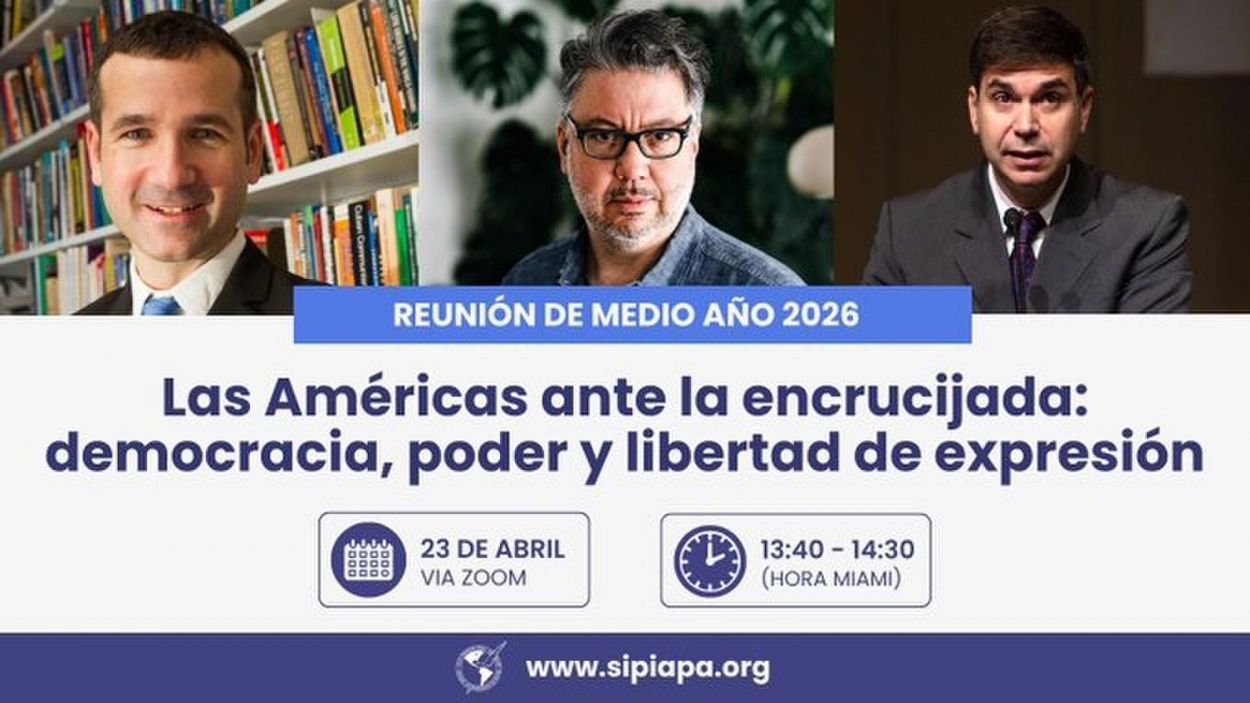 Javier Corrales, de Amherst College; Boris Muñoz, ex “The New York Times”, y Daniel Dessein, de la SIP y LA GACETA.